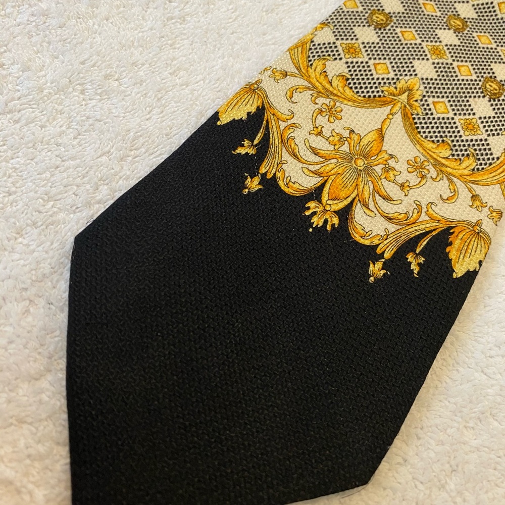 Brand New Super Trendy Tie By MODA